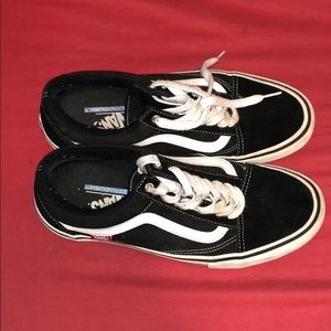 Men’s ultracushion Vans low shoes